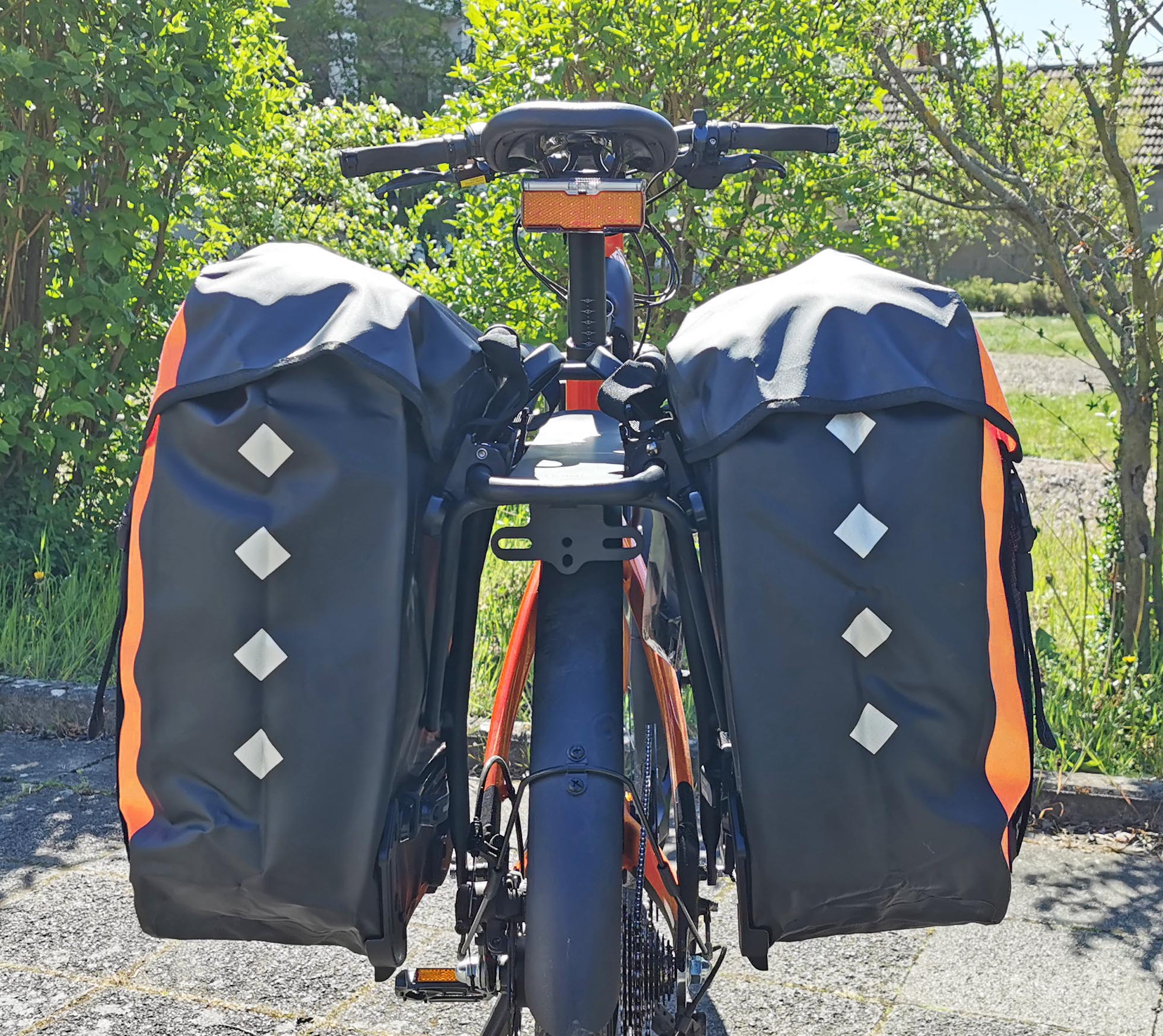 Fahrradtasche Pro Plus Packtasche Gepäckträgertasche Red Loon LKW-Plane wasserdicht