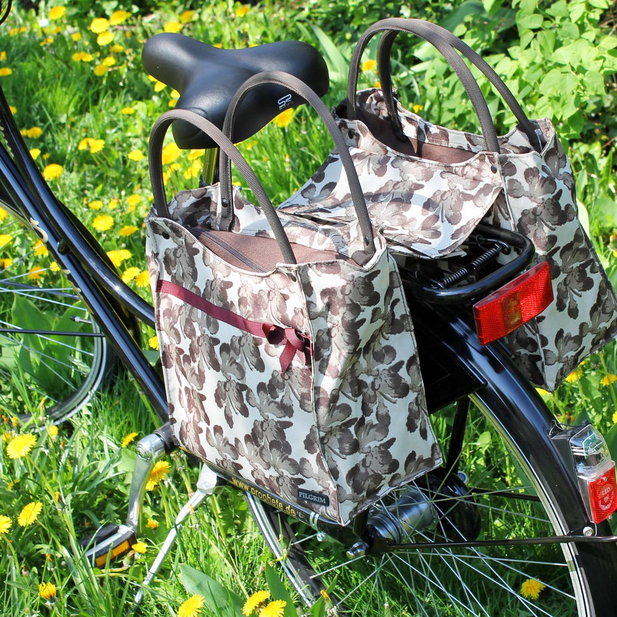 Pilgrim Fahrradtaschen Gepäckträgertasche Henkeltasche Bowlingtasche Packtaschen