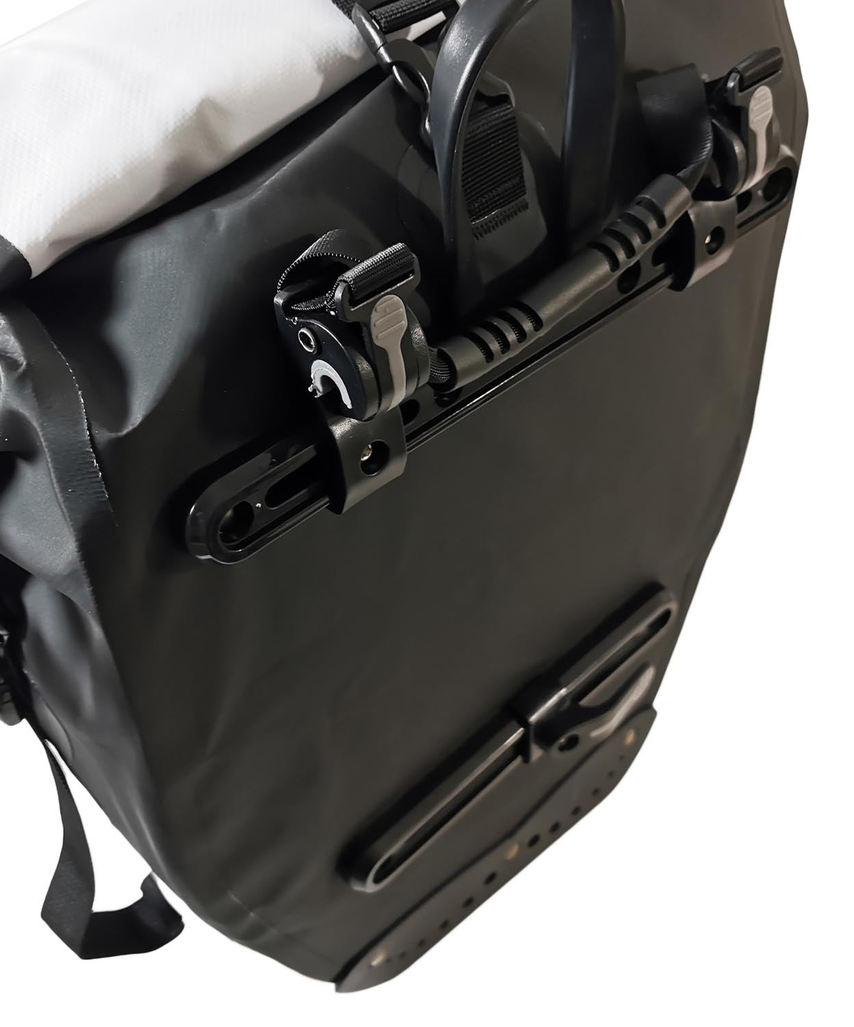 Fahrradtasche Red Loon Plus Packtasche weiß Gepäckträgertasche Gepäcktasche