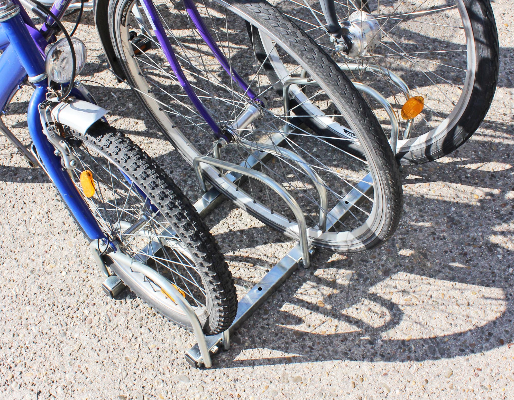 Fahrradparksystem für 3 Räder Fahrradständer Radständer Ständer Stahl verzinkt